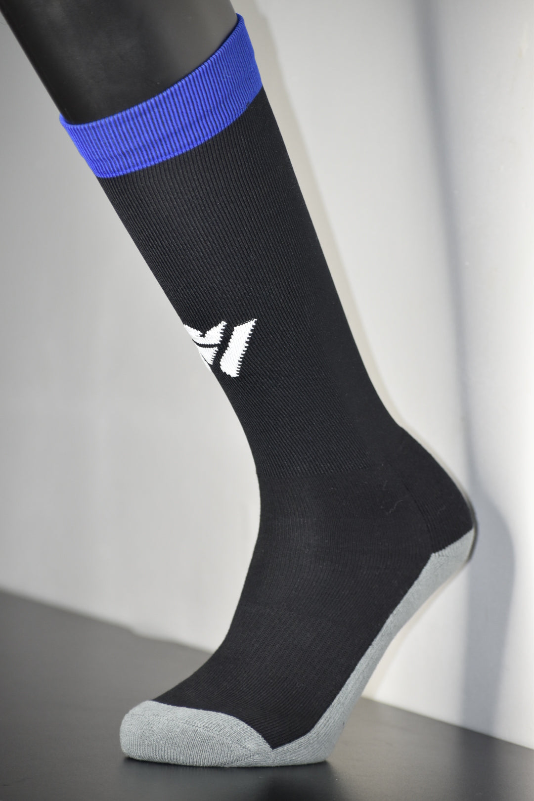 Comfort Hybrid Soccer Socks Black/Royal | Waly’s Waly's