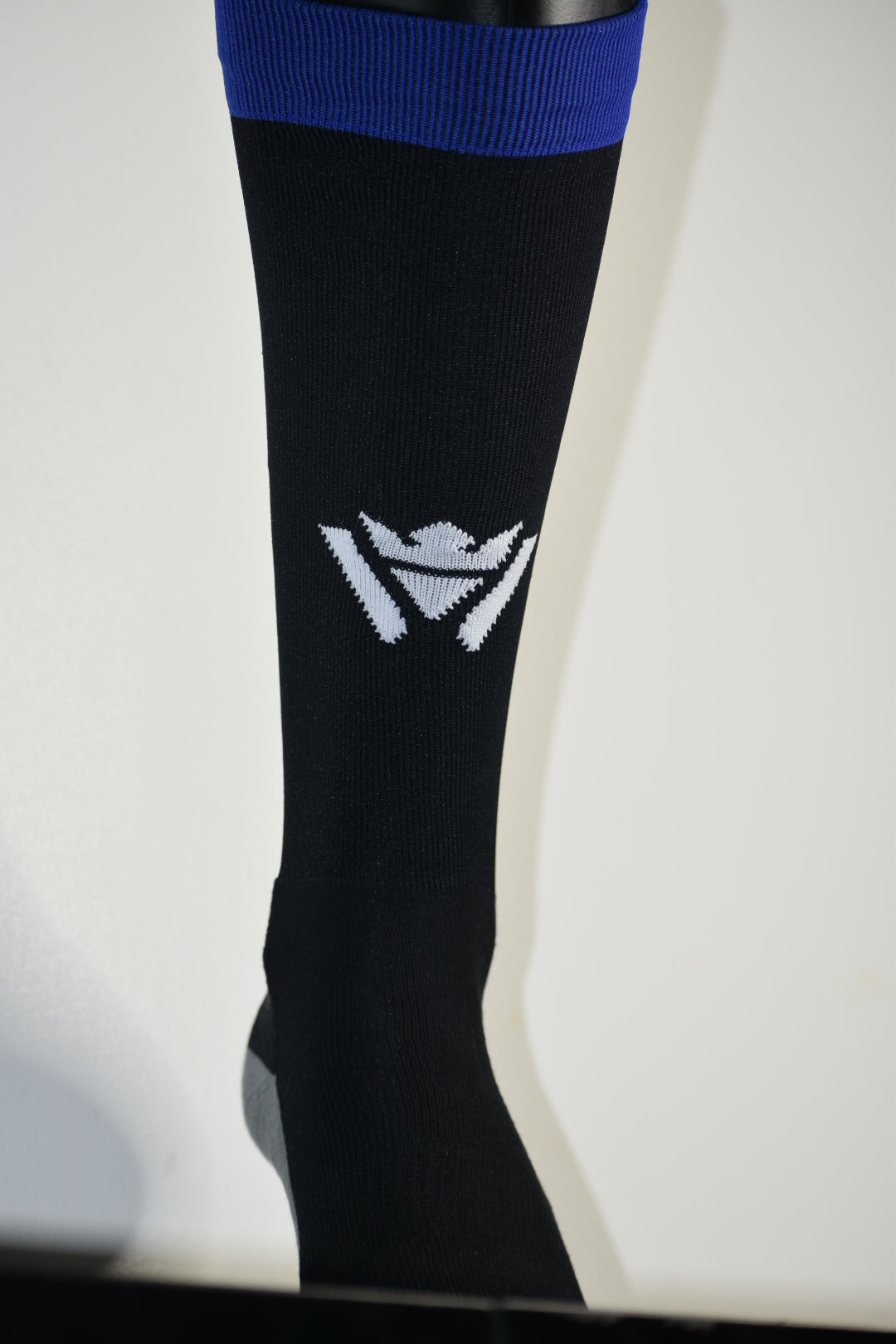 Comfort Hybrid Soccer Socks Black/Royal | Waly’s Waly's