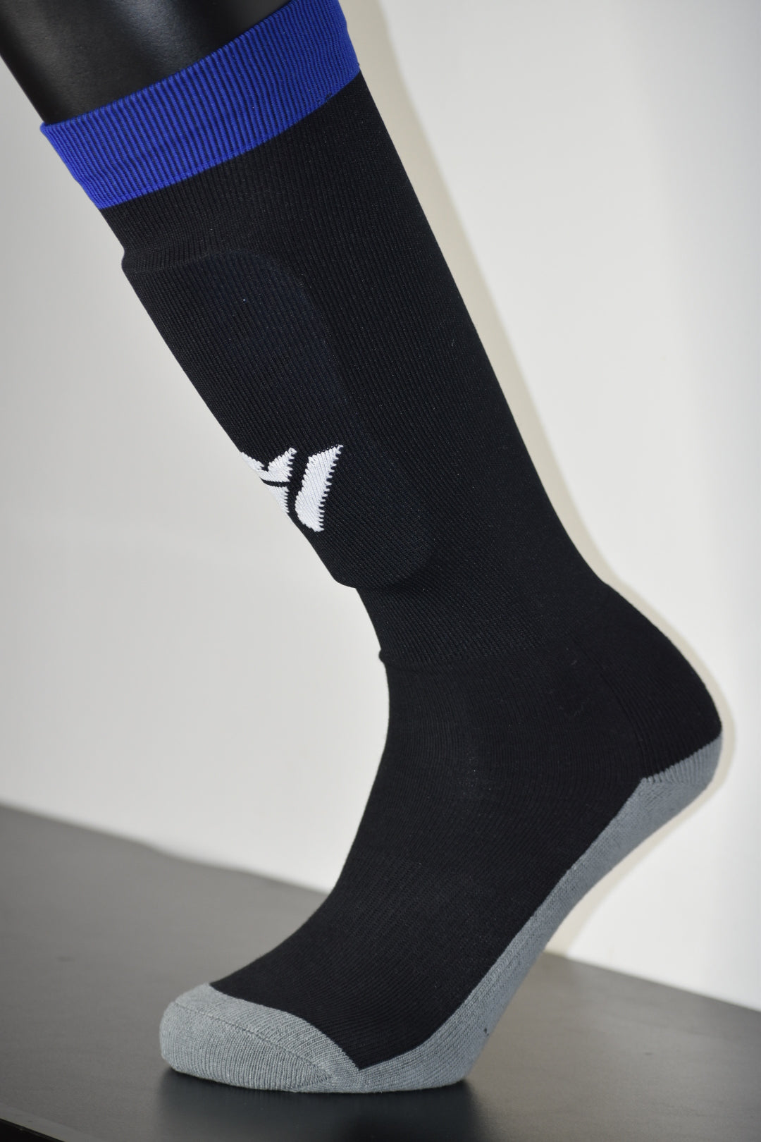 Comfort Hybrid Soccer Socks Black/Royal | Waly’s Waly's